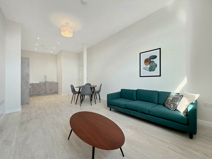 2 Bedroom Apartment To Rent In Block E, Victoria Riverside, Leeds City Centre, LS10