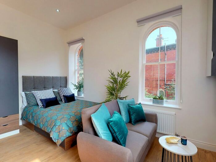 Studio To Rent In Clarendon Road, Leeds, LS2