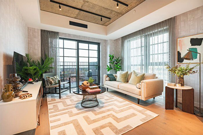 1 Bedroom Apartment For Sale In The Founding, Canada Water, SE16