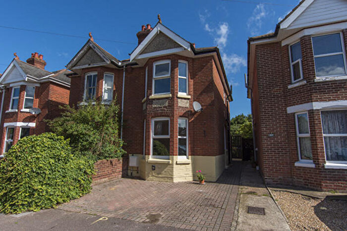 3 Bedroom Semi-Detached House To Rent In Porchester Road, Southampton, City Of Southampton, SO19