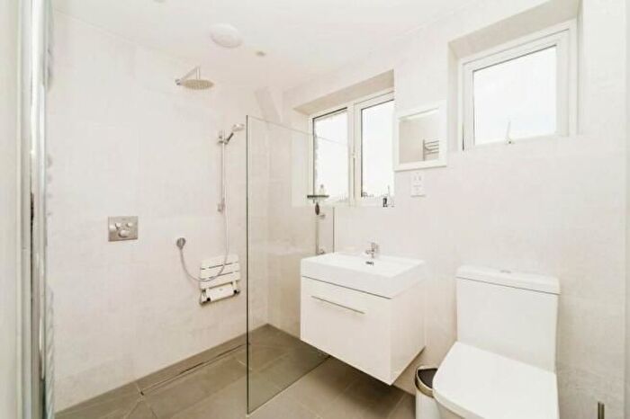 4 Bedroom Semi-Detached House For Sale In Kenton Lane, Harrow, HA3