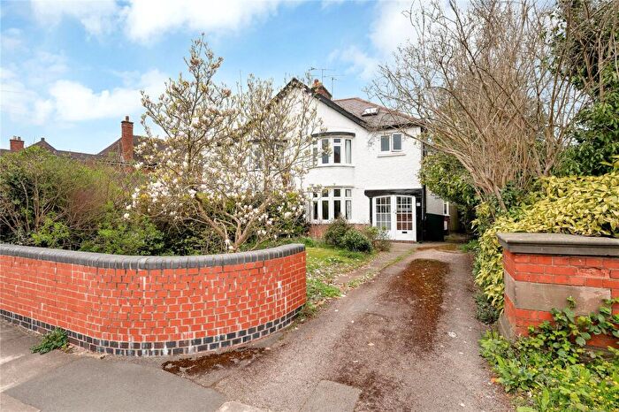 5 Bedroom Semi Detached House For Sale In Holmfield Road, Stoneygate, Leicester, LE2