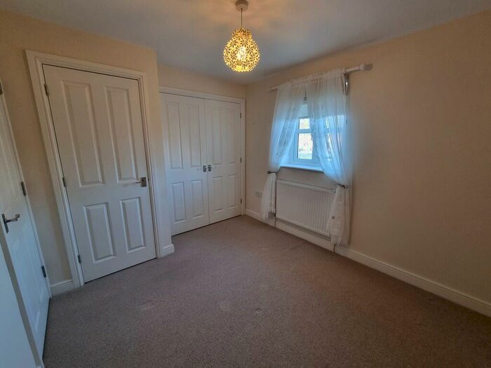 2 Bedroom End Of Terrace House To Rent In Fairfield Road, Warminster, BA12