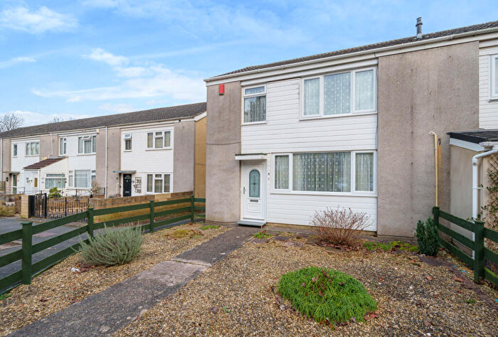 3 Bedroom End Of Terrace House For Sale In Walwyn Close, Bath, Somerset, BA2