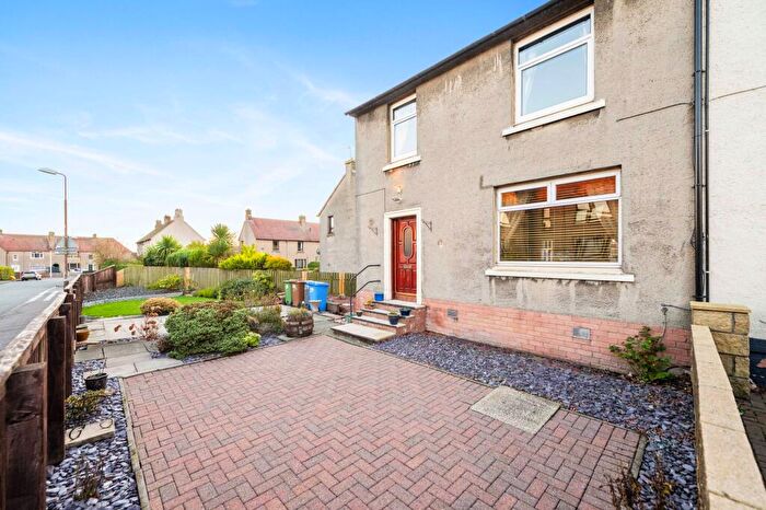 3 Bedroom End Of Terrace House For Sale In Henderson Crescent, Broxburn, EH52