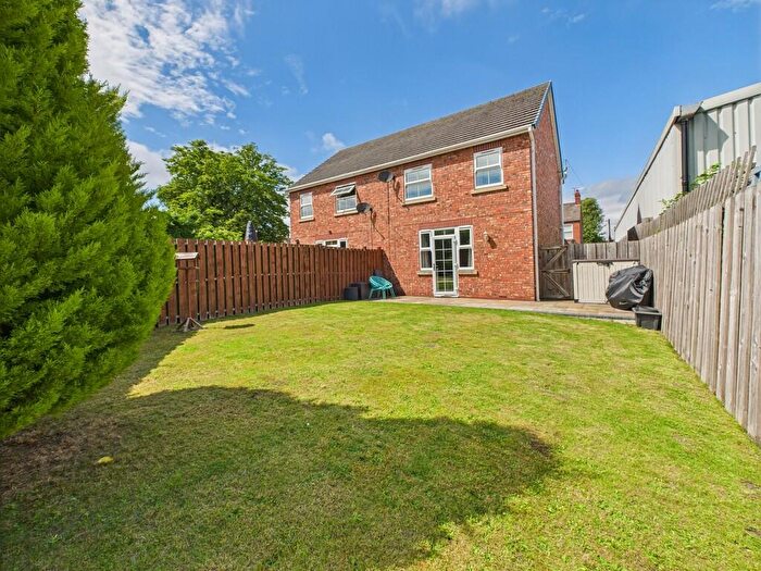 3 Bedroom Semi-Detached House For Sale In Vicars Cross Road, Vicars Cross, CH3