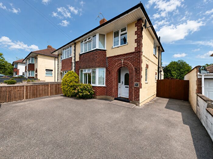 3 Bedroom Semi Detached House For Sale In Coronation Avenue, Yeovil, BA21