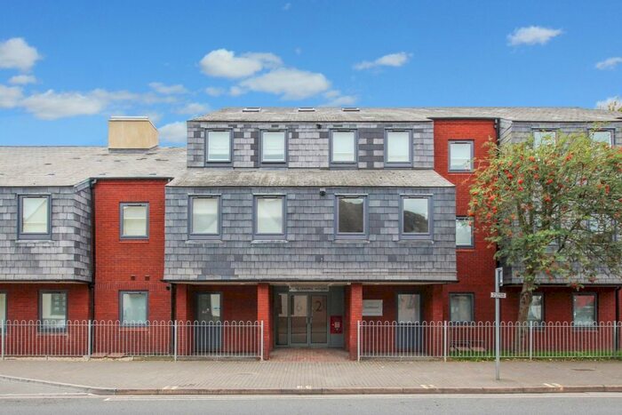 2 Bedroom Flat To Rent In Stert Street, Abingdon, OX14