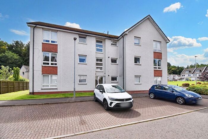 2 Bedroom Flat For Sale In Bluebell Walk, Cumbernauld Village, G67