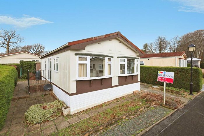 2 Bedroom Park Home For Sale In Deanland Wood Park, Golden Cross, Hailsham, BN27