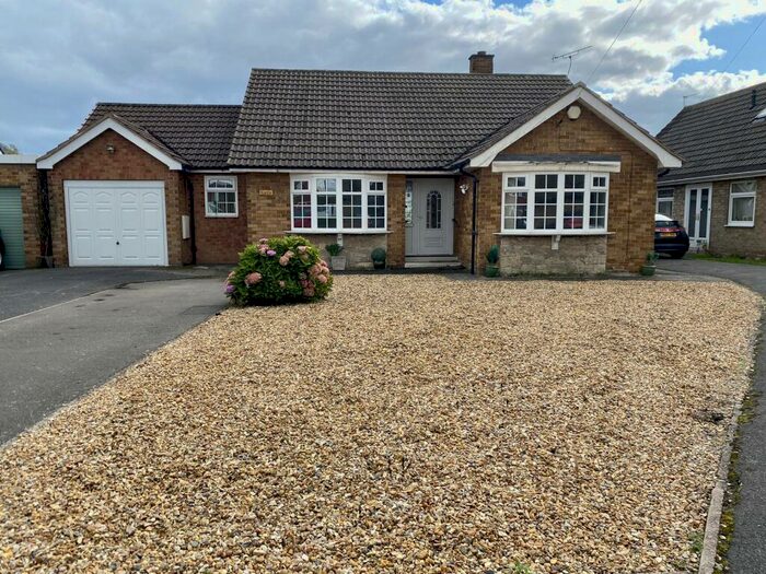 3 Bedroom Bungalow To Rent In Glen Road, Branton, Doncaster, DN3