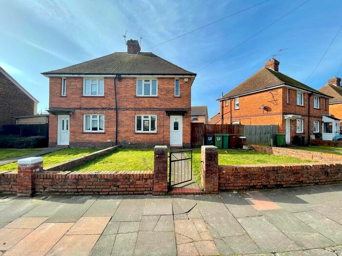 2 Bedroom Semi-Detached House To Rent In Hampden Avenue, Eastbourne, BN22