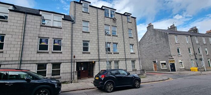 3 Bedroom Flat To Rent In Orchard Street, Aberdeen, AB24