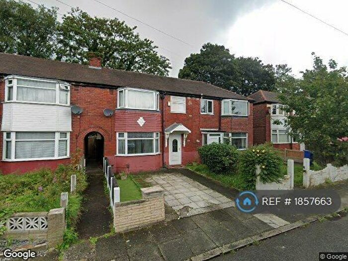 3 Bedroom Semi-Detached House To Rent In Elsdon Drive, Manchester, M18