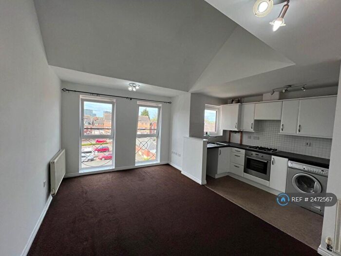 2 Bedroom Flat To Rent In Swan Lane, Coventry, CV2