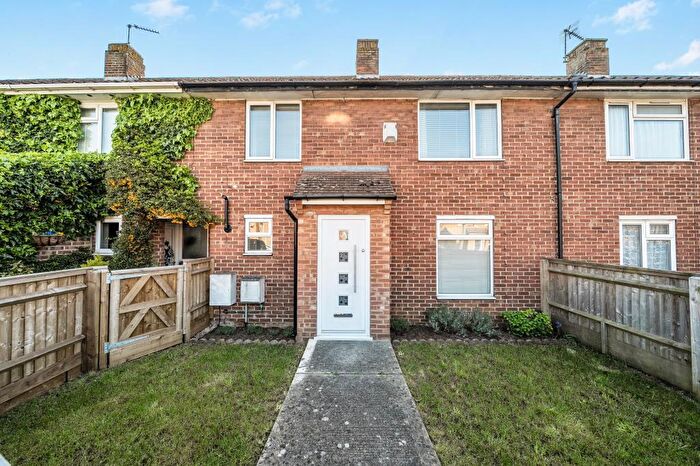 3 Bedroom Terraced House For Sale In Bourne Close, Bicester, Oxfordshire, OX26