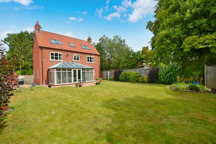 5 Bedroom Detached House For Sale In Norwell Road, Caunton, Newark, NG23