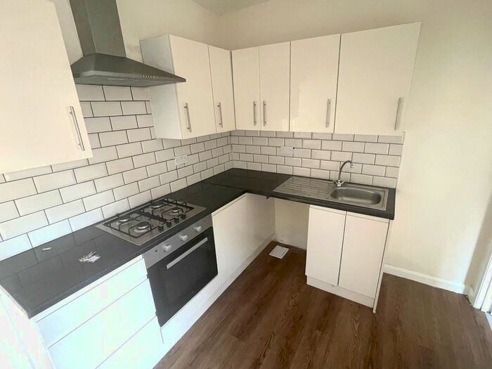 2 Bedroom Terraced House To Rent In Belmont Street, Hull, HU9