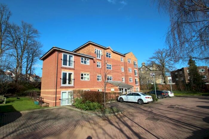 2 Bedroom Flat To Rent In Tay Court, Falkland Rise, Moortown, Leeds, LS17