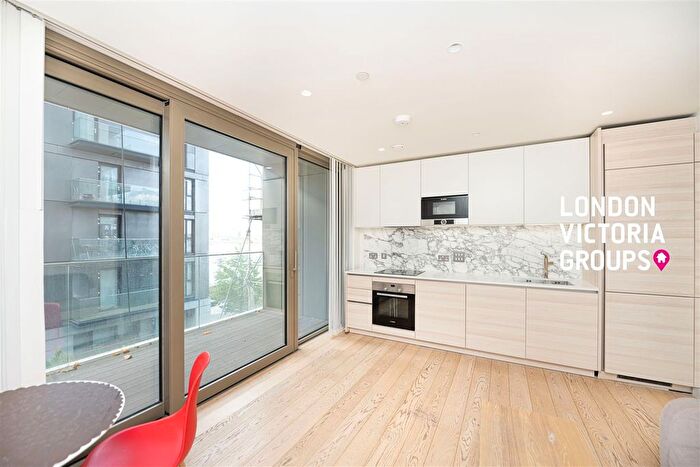 Studio To Rent In Pilot Walk, London, SE10