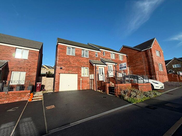 3 Bedroom Semi Detached House For Sale In Tasker Way, Haverfordwest, Dyfed, SA61