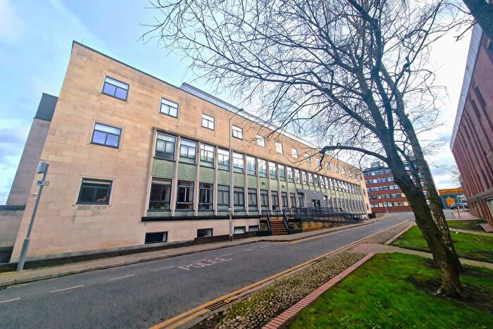 1 Bedroom Apartment To Rent In Lee Street, SK1