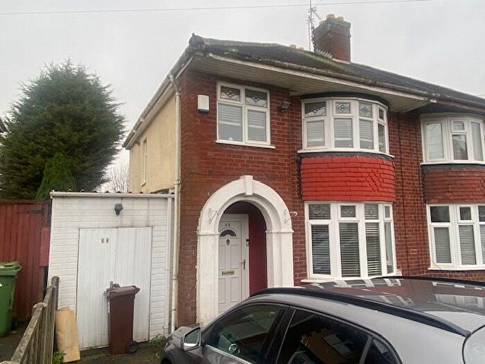 3 Bedroom Semi-Detached House To Rent In Norbury Road, Wolverhampton, WV10