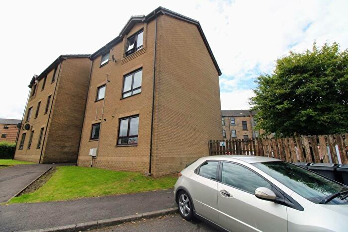 2 Bedroom Flat To Rent In Henry Street, Barrhead, G78