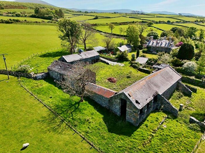 9 Bedroom Barn For Sale In Selection Of Barns, Dyffryn Ardudwy, LL44