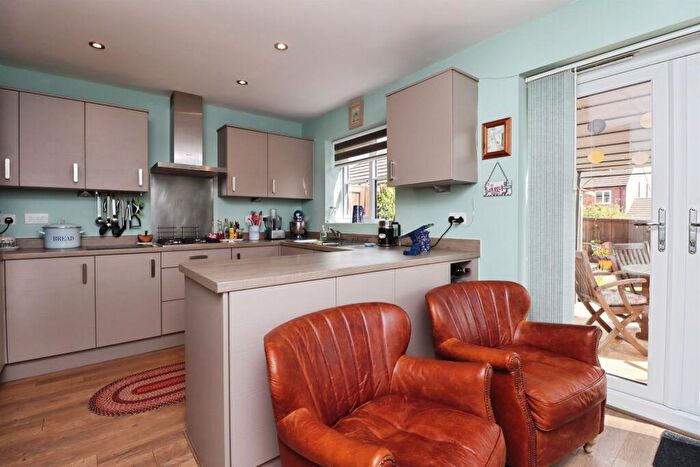 4 Bedroom Detached House For Sale In Thompson Way, Rothwell, Kettering, NN14