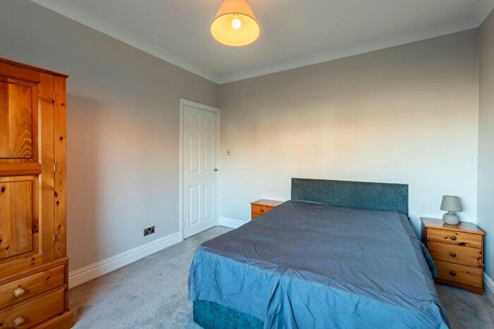 2 Bedroom Flat For Sale In Cornel Road, High Heaton, NE7