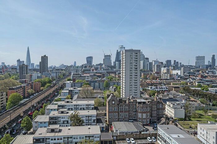 1 Bedroom Flat To Rent In Spencer Way, Stepney, London, E1