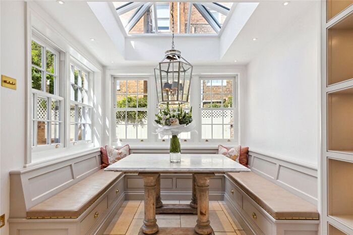 5 Bedroom Terraced House To Rent In St. Stephen's Terrace, London, SW8