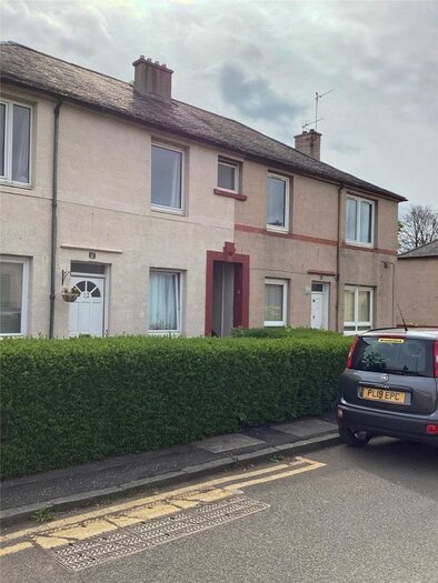 2 Bedroom Flat To Rent In Featherhall Place, Edinburgh, EH12
