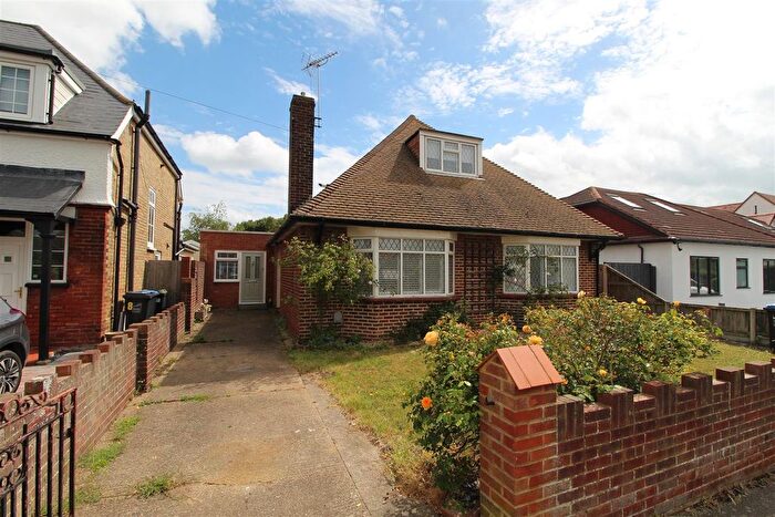 4 Bedroom Detached Bungalow For Sale In Stanley Road, Broadstairs, CT10