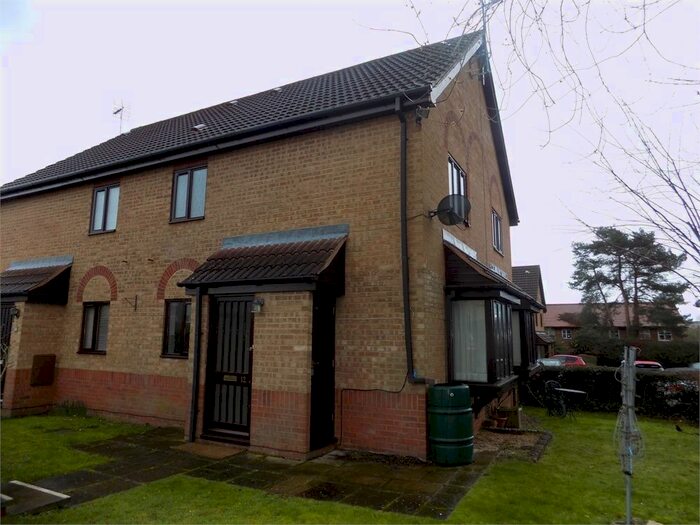 1 Bedroom Property To Rent In Apple Tree Close, Leighton Buzzard, Bedfordshire LU7