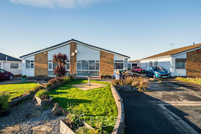 2 Bedroom Semi-Detached Bungalow For Sale In Rachel Drive, Rhyl, LL18