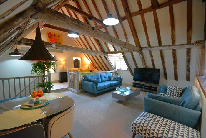 1 Bedroom Apartment To Rent In Market Place, Bungay, NR35