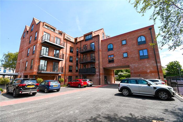 2 Bedroom Flat To Rent In John Kirby Way, West Kirby, Wirral, CH48