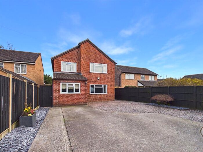 4 Bedroom Detached House For Sale In Bristol Road, Quedgeley, Gloucester, Gloucestershire, GL2