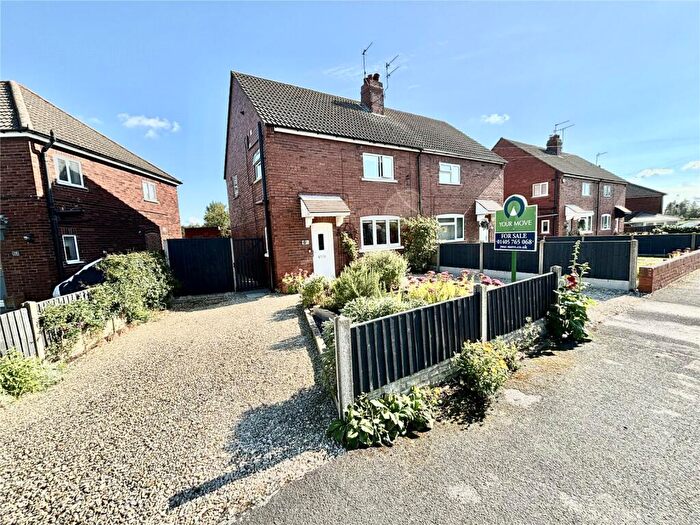 3 Bedroom Semi-Detached House For Sale In Sweyne Garth, Swinefleet, Goole, East Yorkshire, DN14