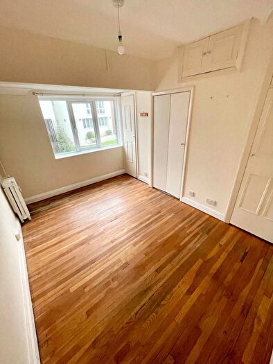 1 Bedroom Flat To Rent In Flat Hampshire Court Bourne Avenue, BH2