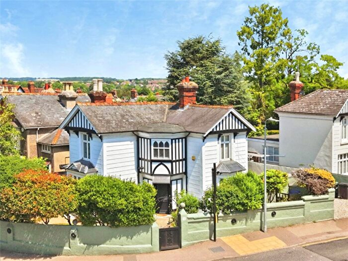 3 Bedroom Detached House For Sale In Mount Pleasant Road, Saffron Walden, Essex, CB11