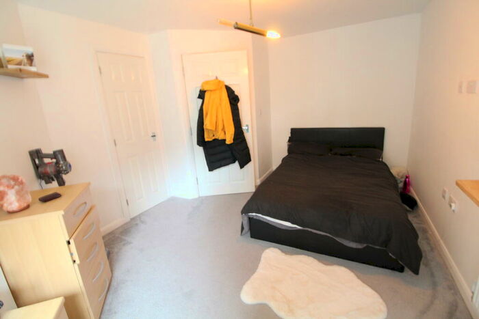 1 Bedroom Flat To Rent In John Street, Luton, LU1