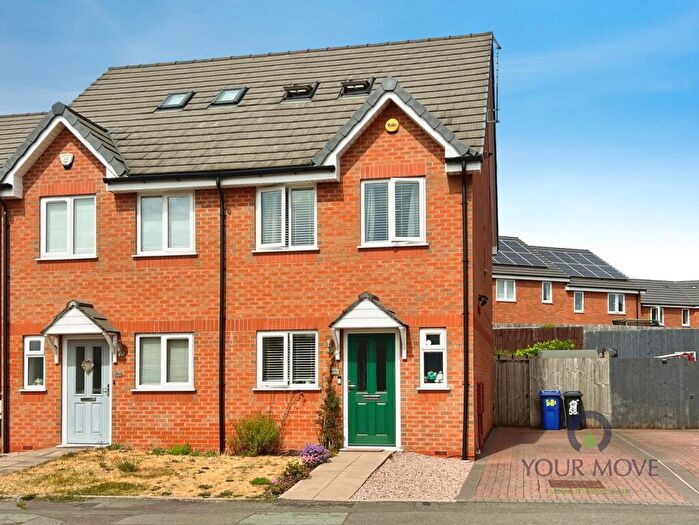 3 Bedroom Semi Detached House For Sale In E Northfield Road, Netherton, Dudley, DY2