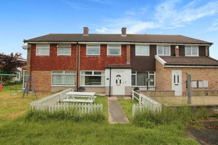 3 Bedroom Property To Rent In Farley Close, Little Stoke, Bristol, BS34