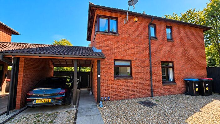2 Bedroom Link Detached House To Rent In Brindlebrook, Two Mile Ash, Milton Keynes, MK8