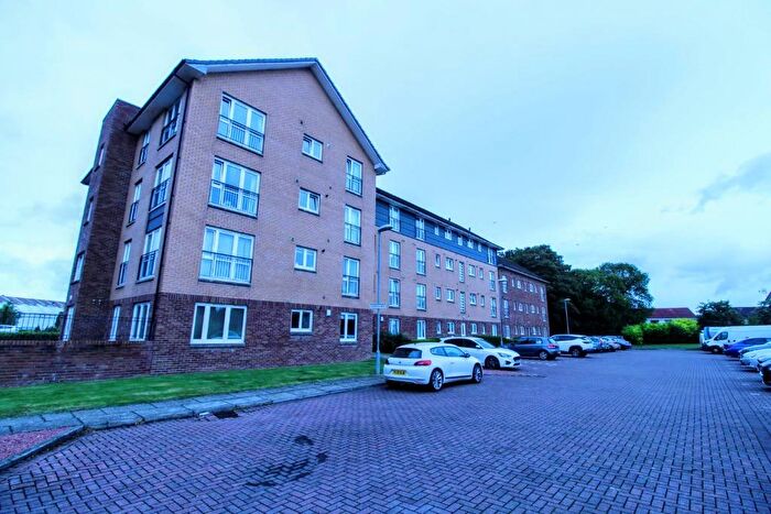 2 Bedroom Flat To Rent In Torridon Drive, Renfrew, PA4