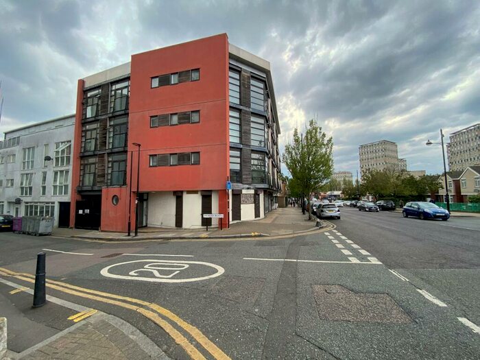 2 Bedroom Apartment To Rent In Caesar Court, Bow, E2