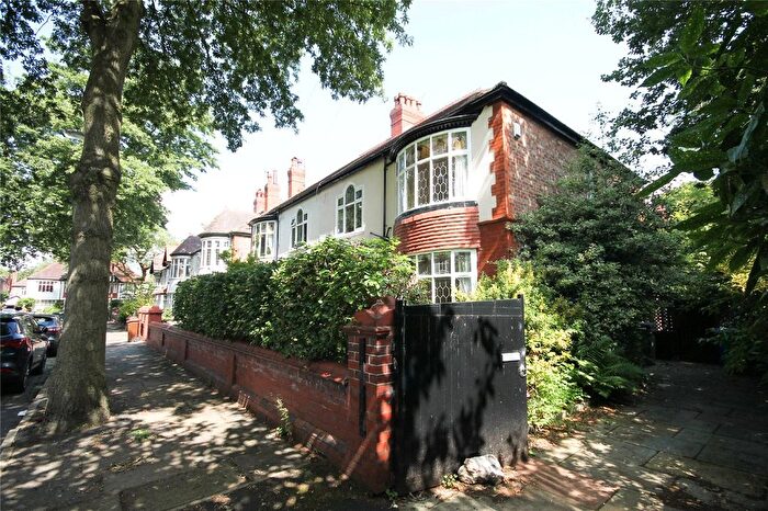 4 Bedroom Semi-Detached House To Rent In Holmwood Road, Didsbury, Manchester, M20